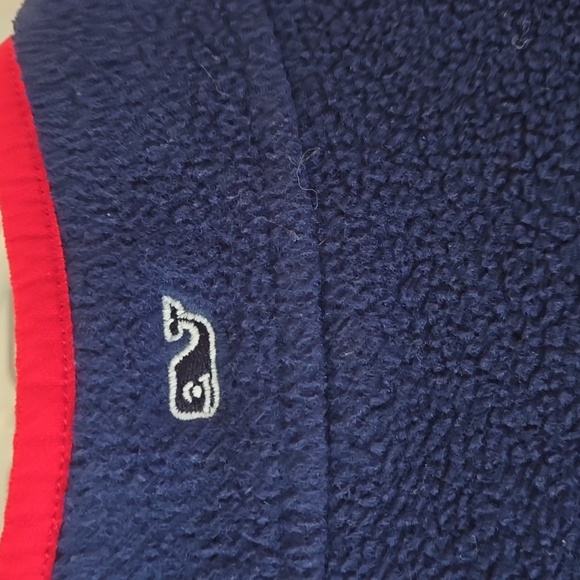 Vineyard Vines youth 1/4 snap pullovee. Blue with red. Size Large. - Picture 3 of 5